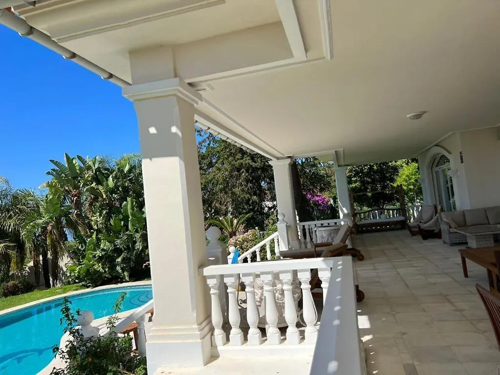 Las Merinas Villa Asya Marbella Spain